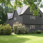 Colonial Mansion, Ipswich Whipple House, in the summer